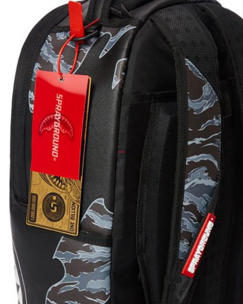 Black Sprayground Dazed And Shark (Dlxv) Backpacks | 24315-SIYE