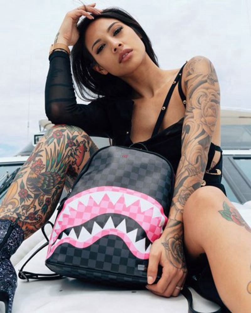 Black Sprayground Sharks In Candy Savage Backpacks | 06213-QBEN