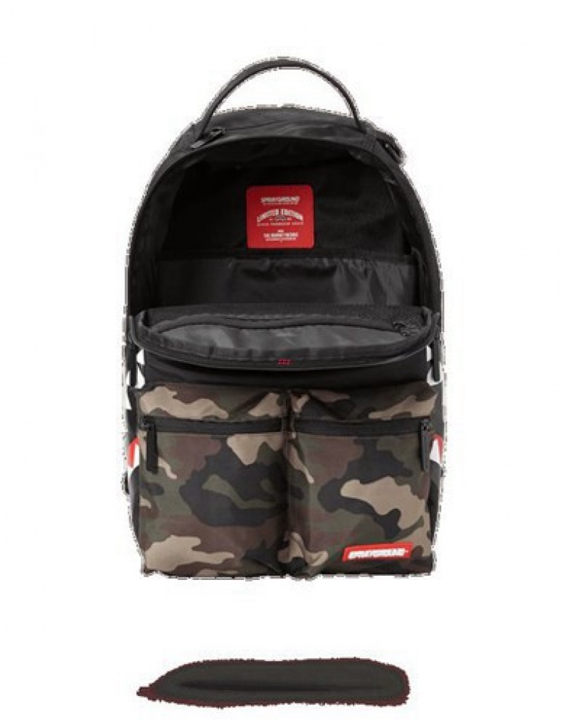 Black / Camo Sprayground Camo Side Shark Double Cargo Backpacks | 21436-AZNO