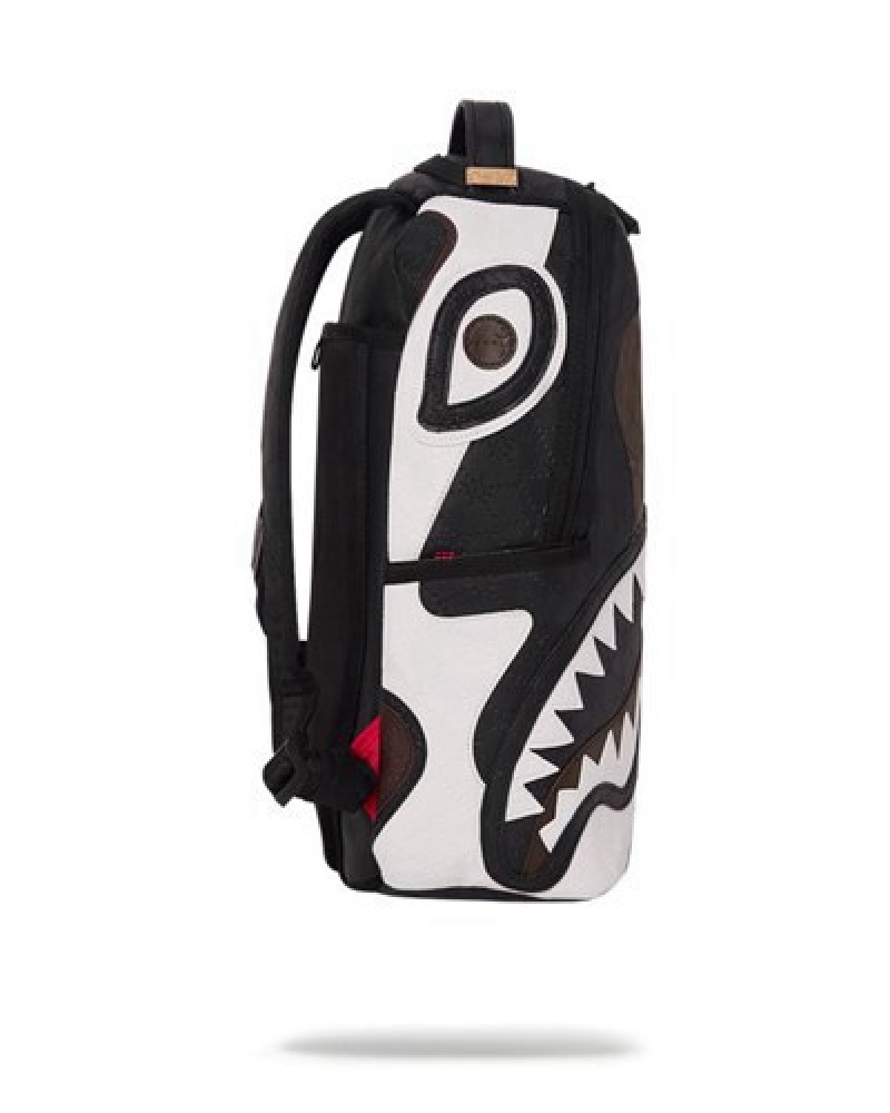 Black / White Sprayground V.V.I.P. (Dlxv) Backpacks | 98124-EMWL