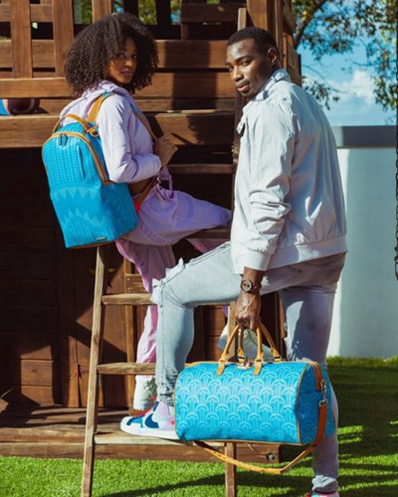 Blue Sprayground Illuchains Turq Duffle Bags | 71980-VDYK