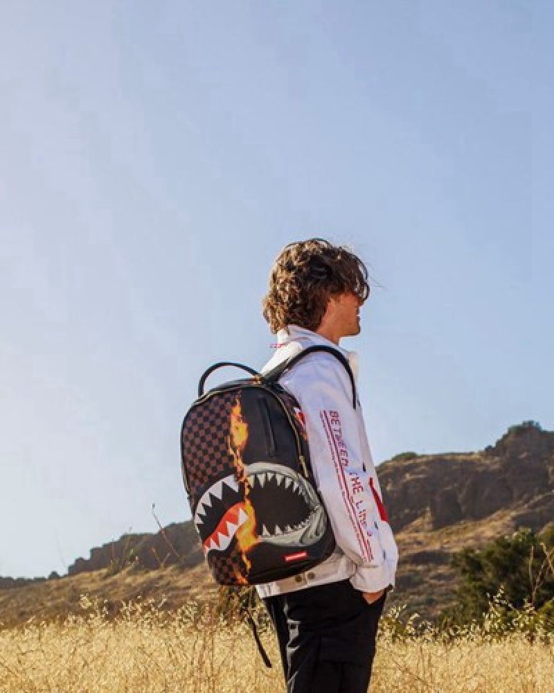 Brown Sprayground Sharks In Paris Unstoppable (Dlxv) Backpacks | 98537-JCZX