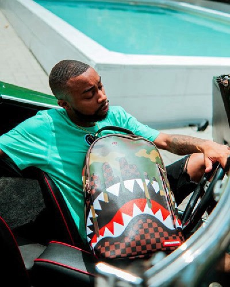 Camo Sprayground Camo Drip Sharks In Paris (Dlxv) Backpacks | 53716-KQYS