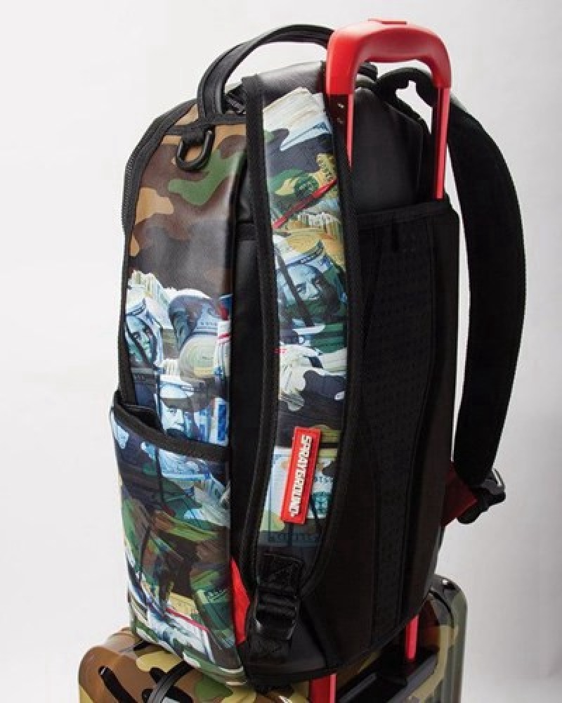 Camo Sprayground Sharknautics (Camo) 21.5 Carry-on Luggage | 25430-AGTK