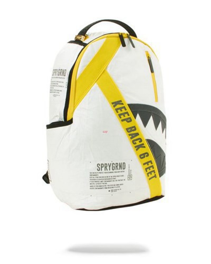 White Sprayground Sg95 Keep Back!Pack Tyvek 3m Shark Backpacks | 82739-TWDY