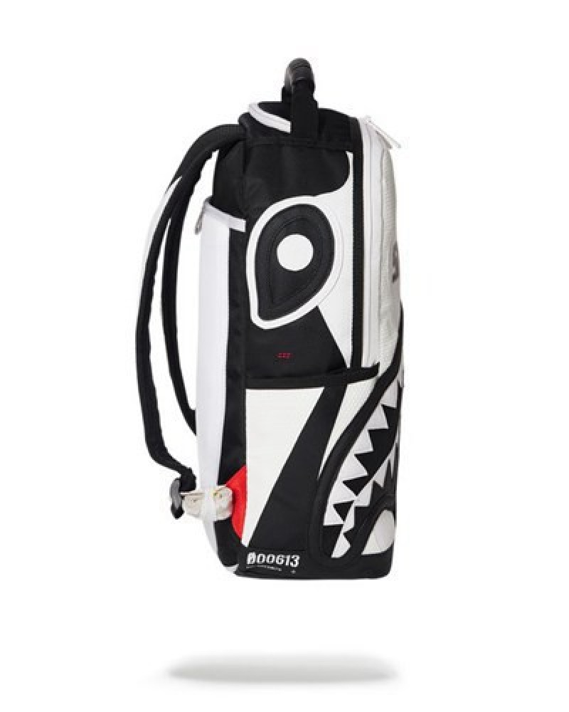 White Sprayground Swerve (Dlxv) Backpacks | 61702-VDWR