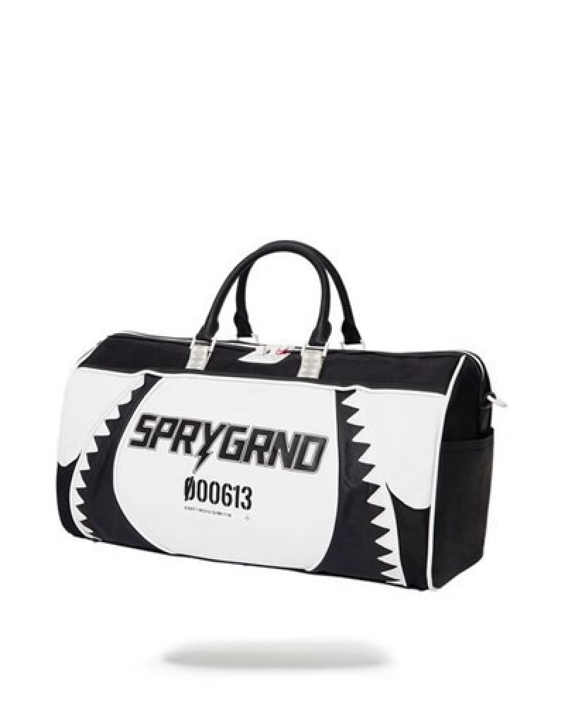 White / Black Sprayground Swerve Duffle Bags | 79650-LCQM